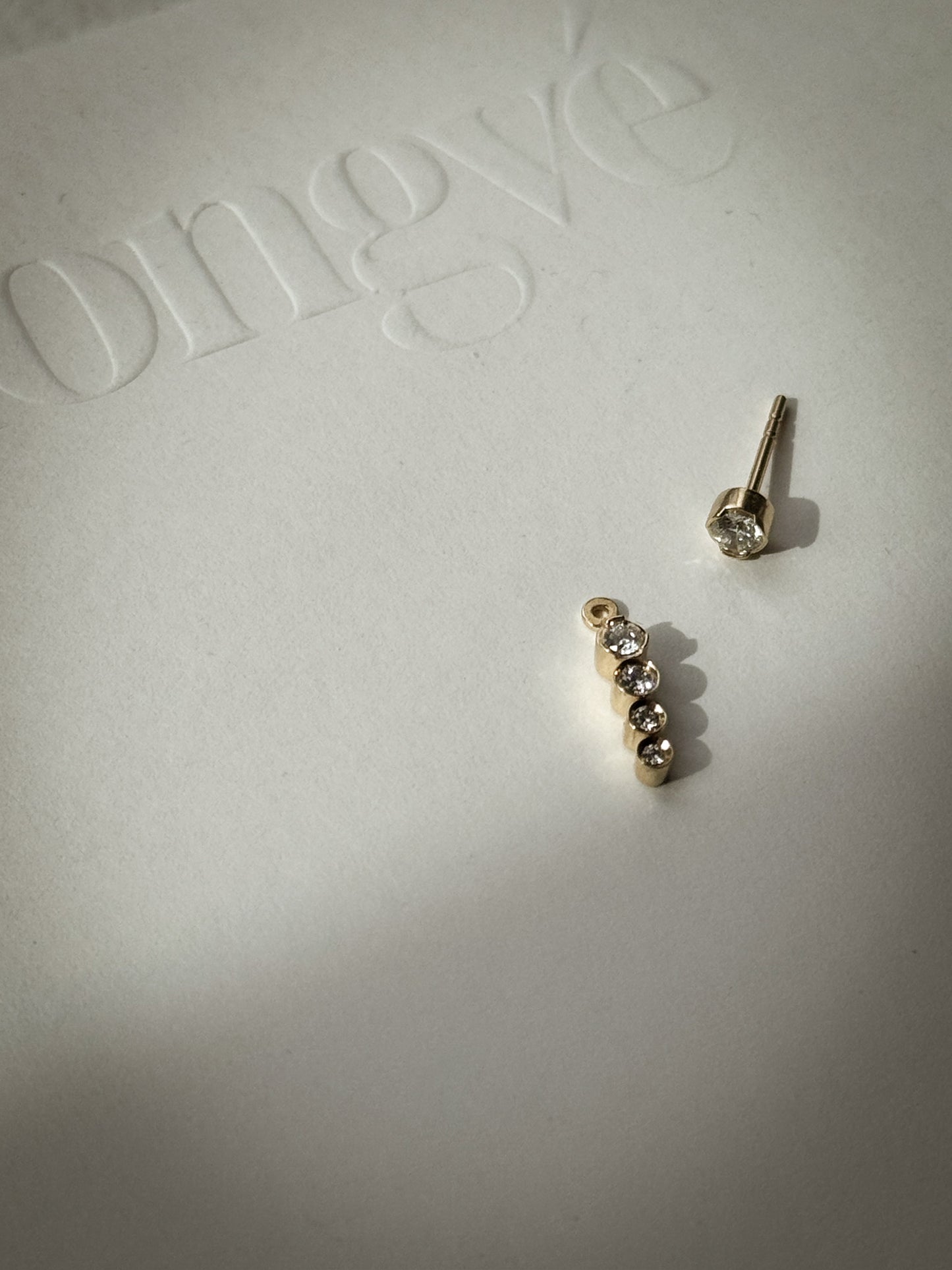 Short Dangling Diamond Bezel Stud 14K Gold (0.82 ct.) | Pair