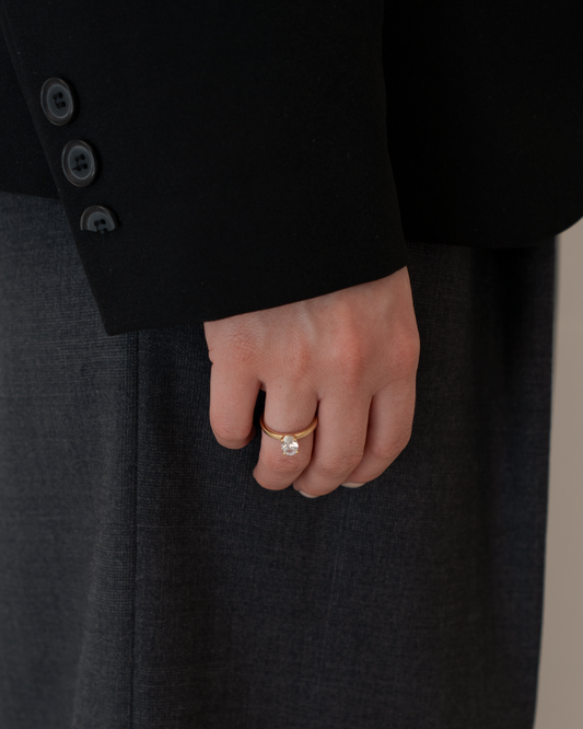 Oval Solitaire Lab-grown Diamond Ring - 14K Yellow Gold (1 ct.)