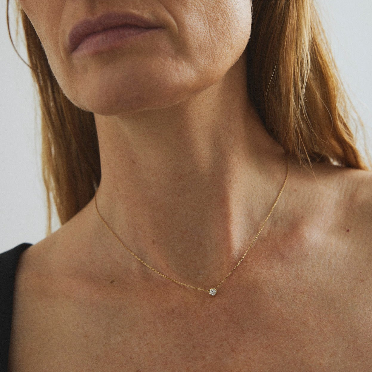 Large Bezel Diamond Necklace 14K Gold (0.17 ct.)