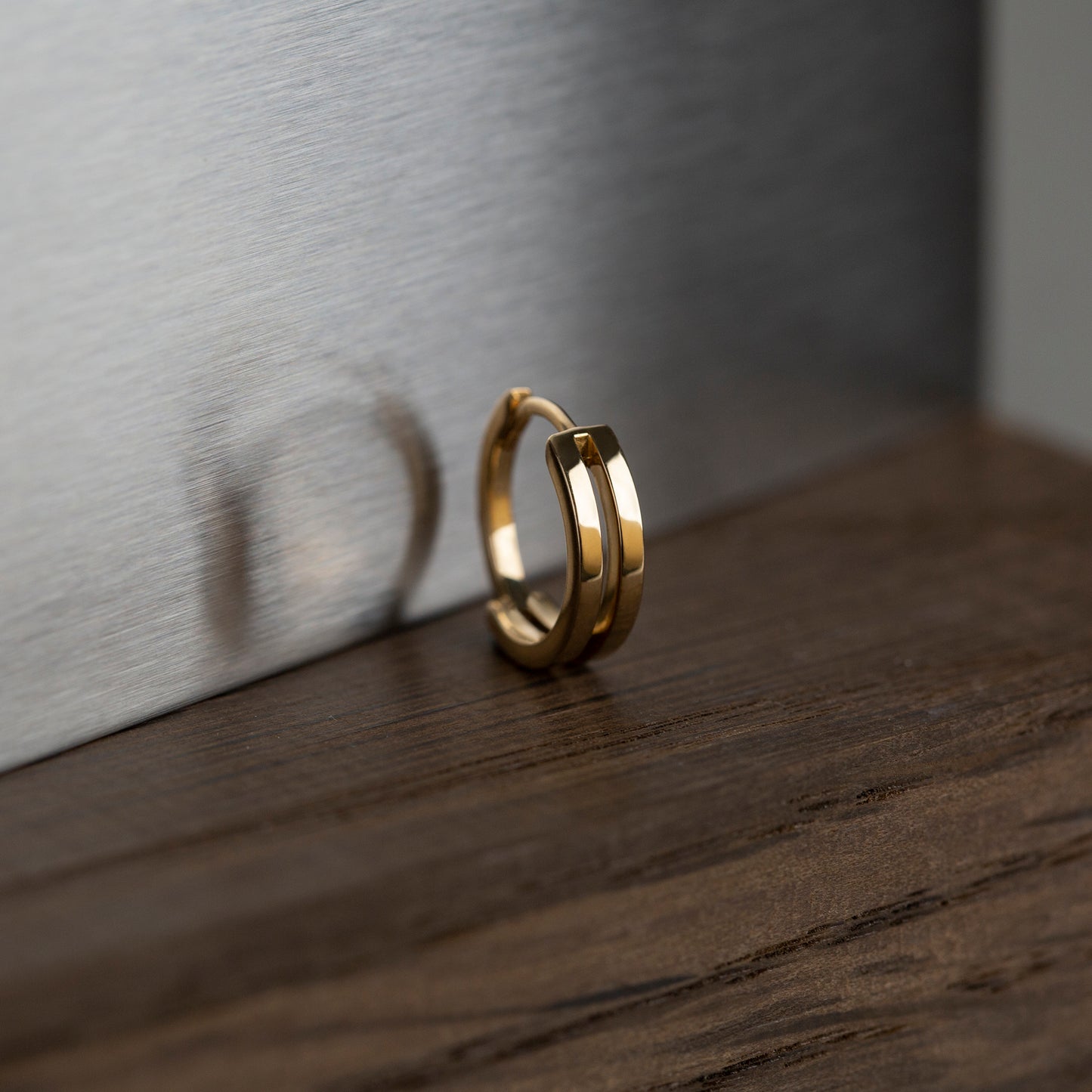 Small Double Huggies 14K Gold | Single