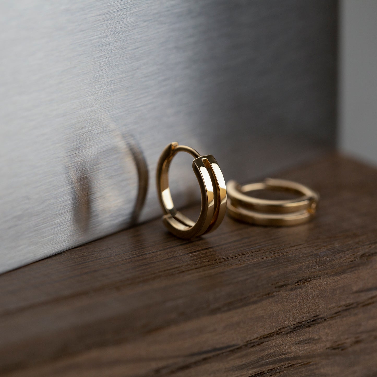 Small Double Huggies 14K Gold | Single