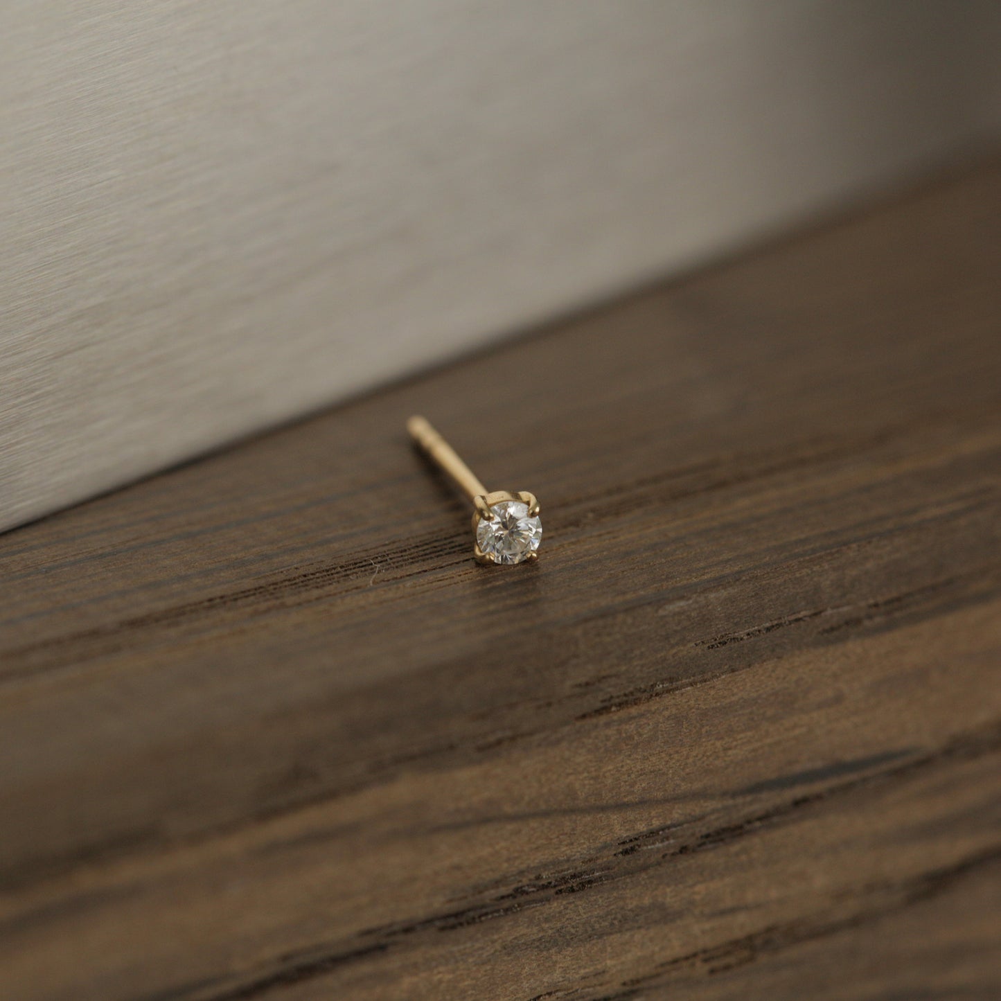 Small Prong Diamond Stud 14K Gold (0.06 ct.) | Single