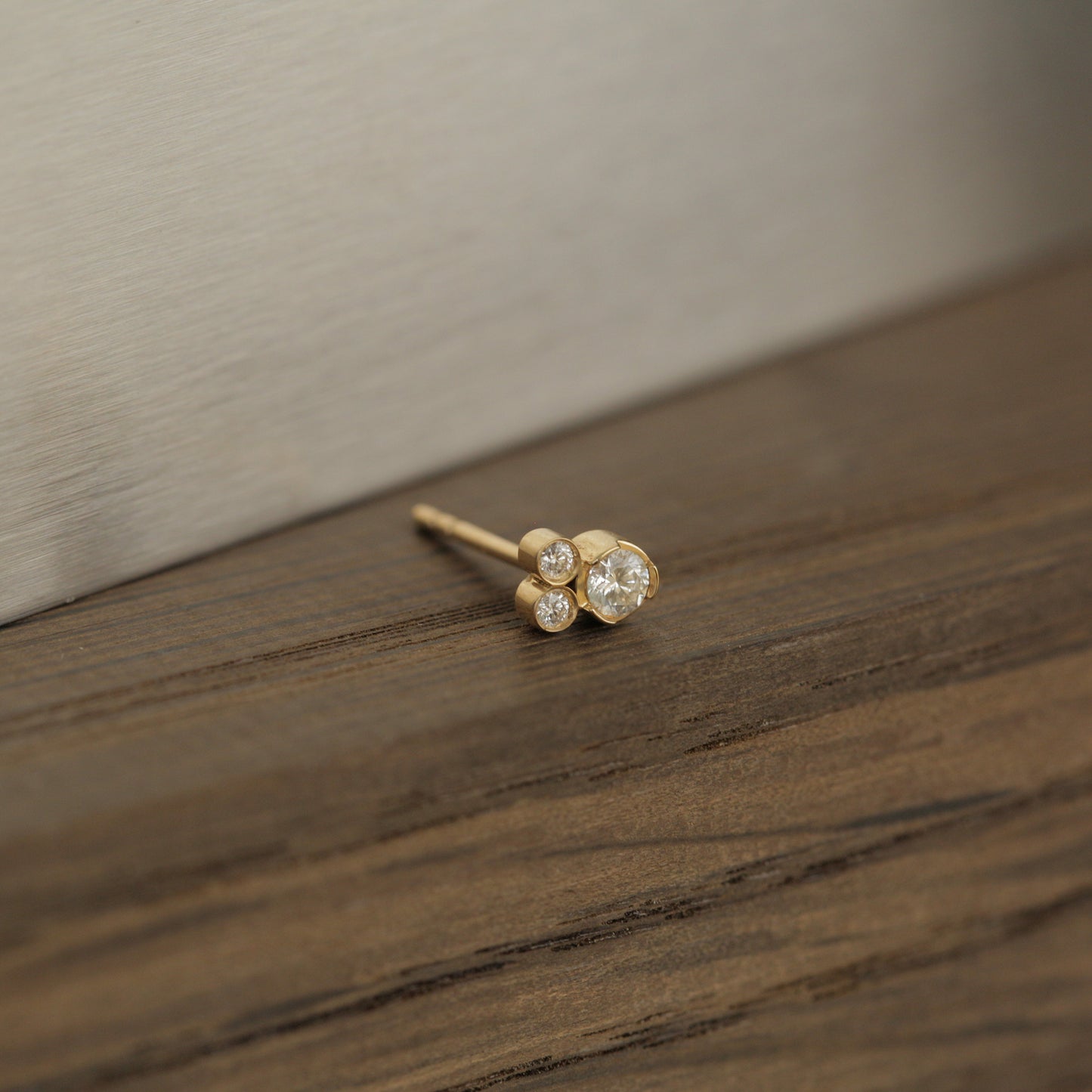 Bezel Diamond Stud 14K Gold (0.08 ct.) | Single