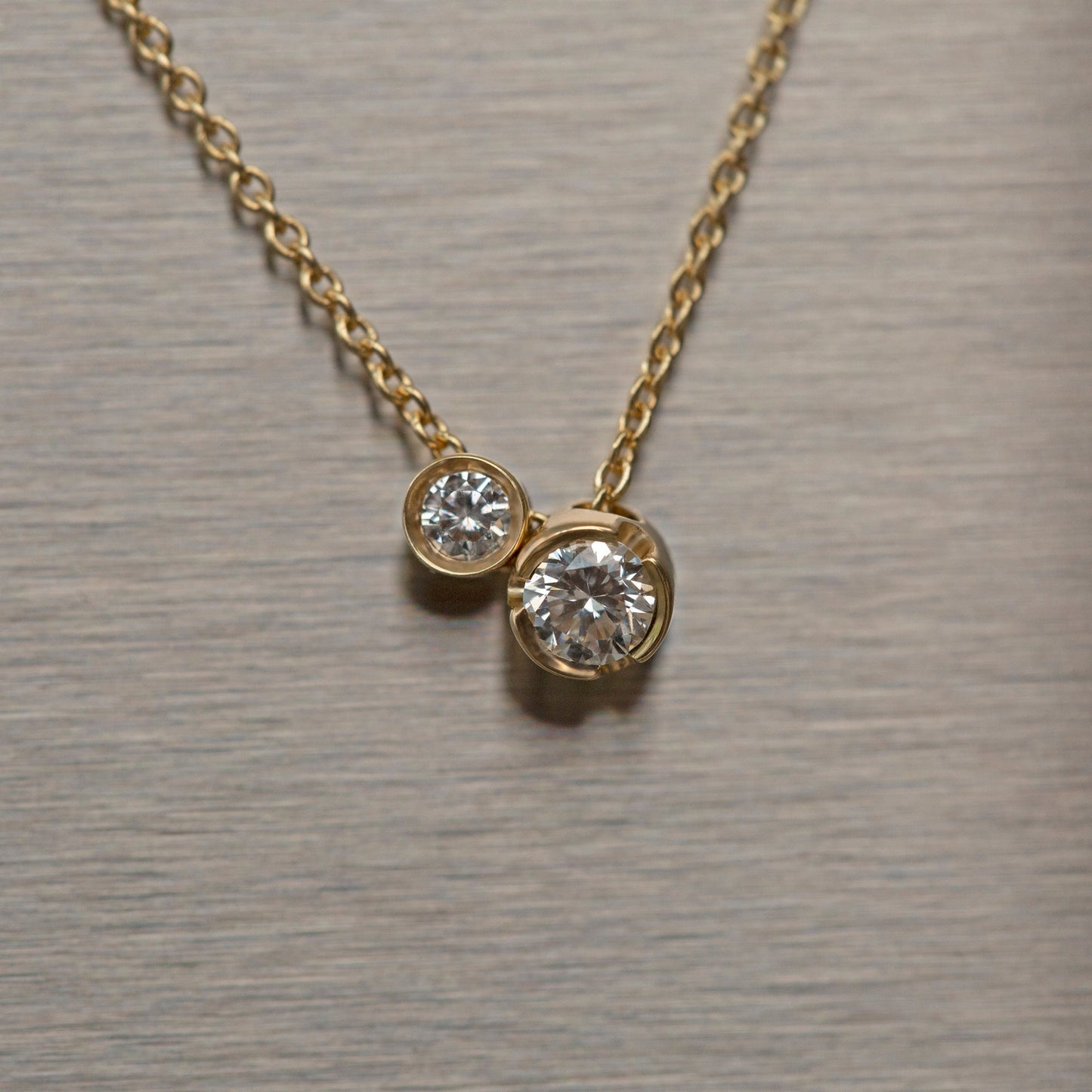 Bezel Diamond Necklace 14K Gold (0.13 ct.)