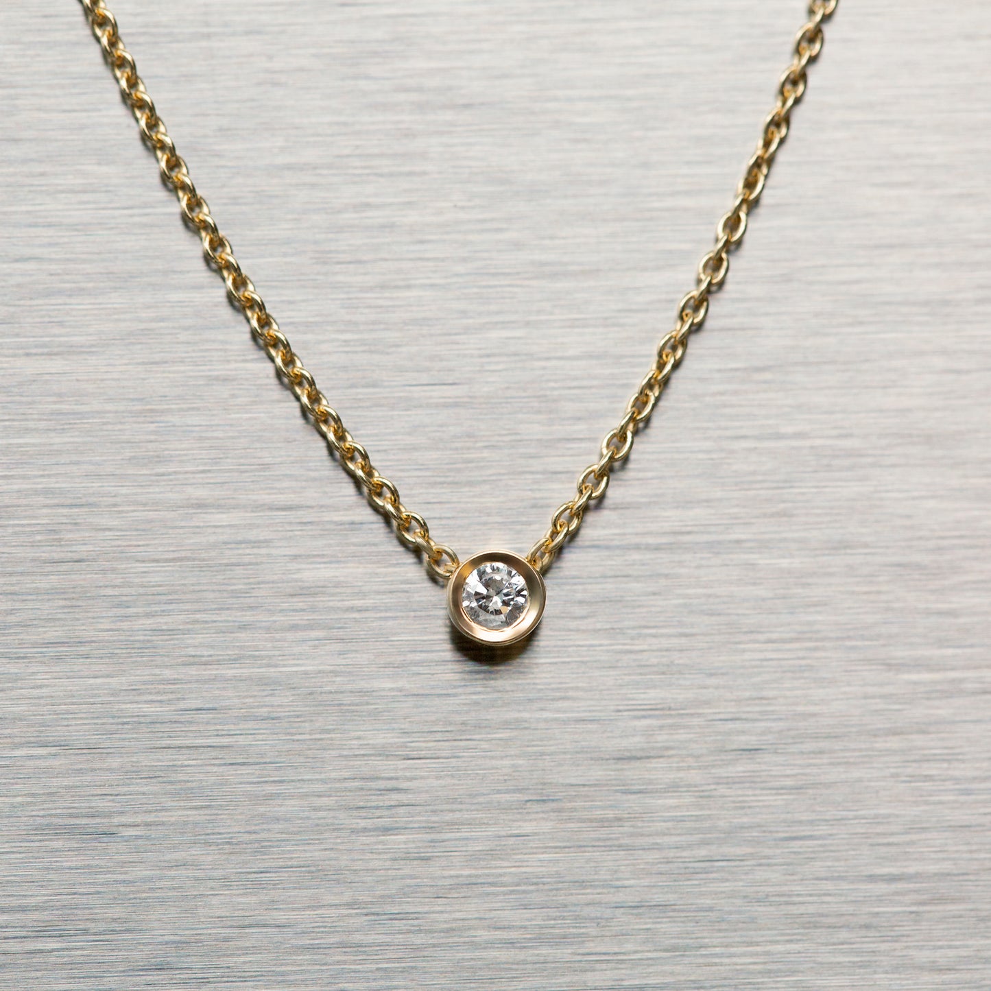 Tiny Bezel Diamond Necklace 14K Gold (0.03 ct.)