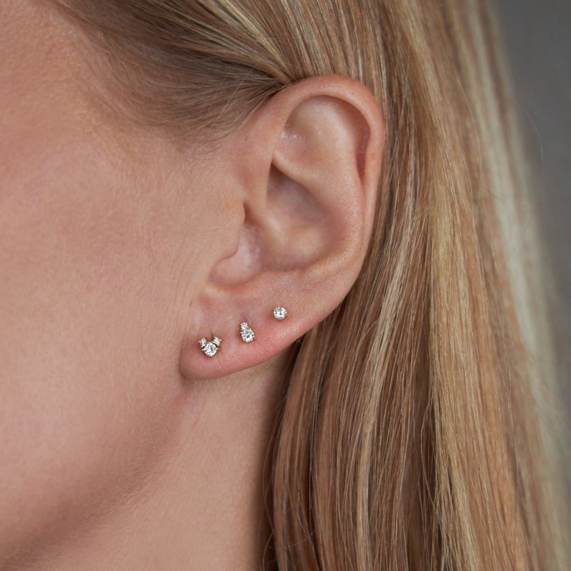 Small Prong Diamond Stud 14K Gold (0.06 ct.) | Single