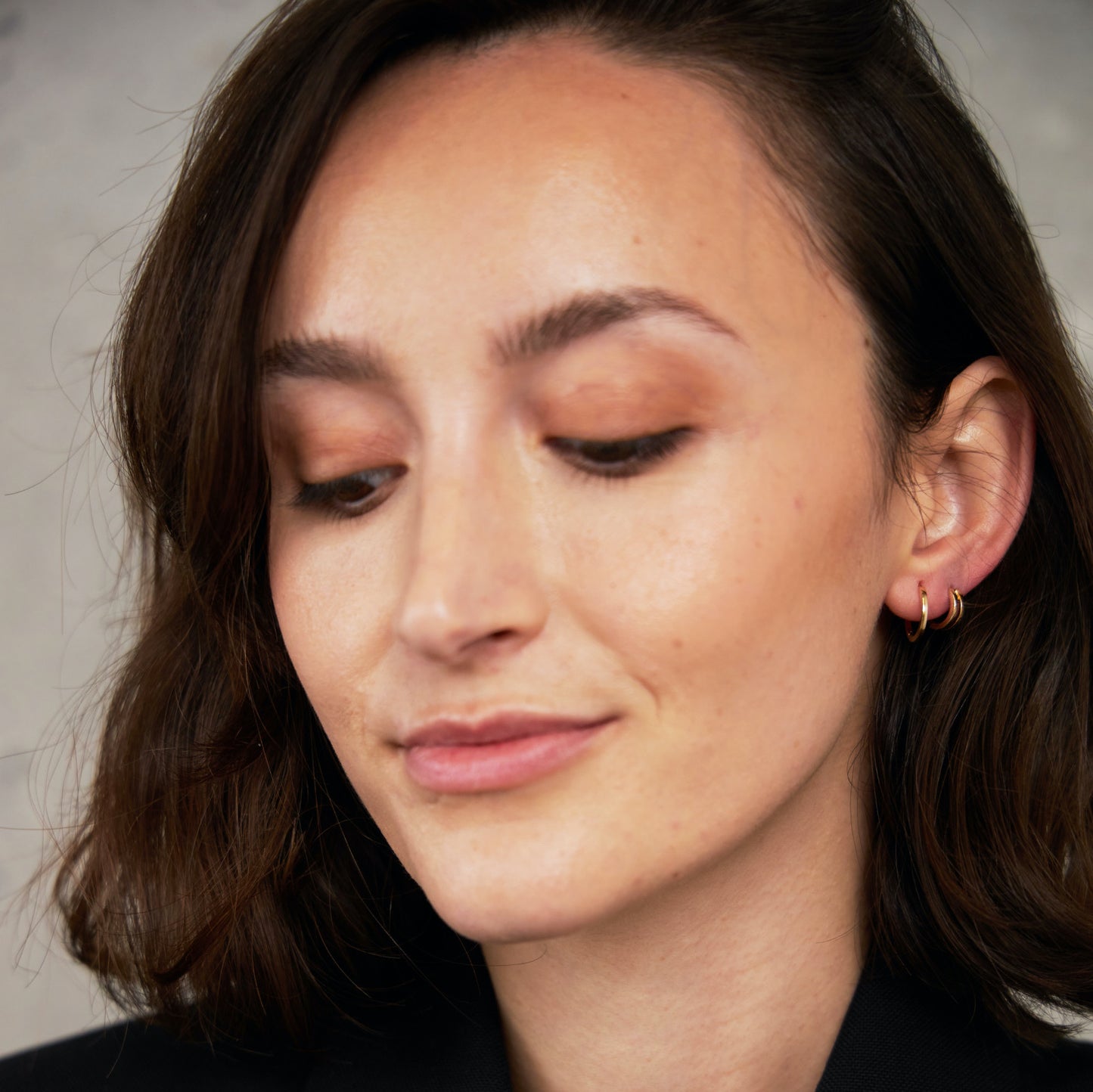 Tiny Double Huggies 14K Gold | Single