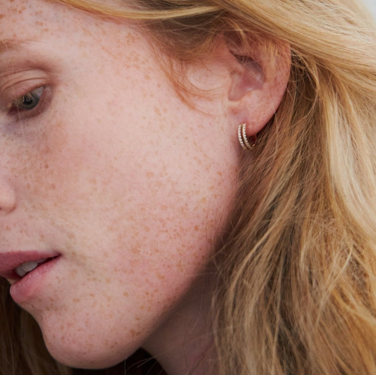 Small Double Diamond Huggies 14K Gold (0.14 ct.) | Single