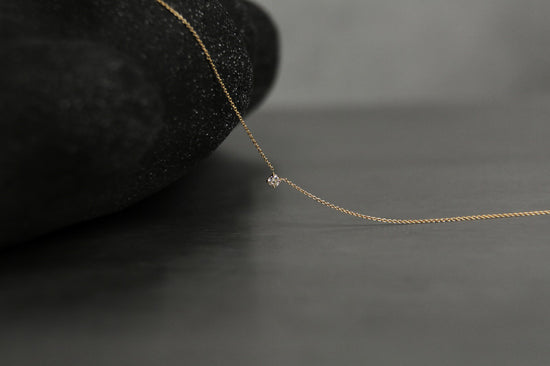 Which is more expensive, gold or white gold?