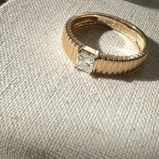 Hvad koster en diamant ring?