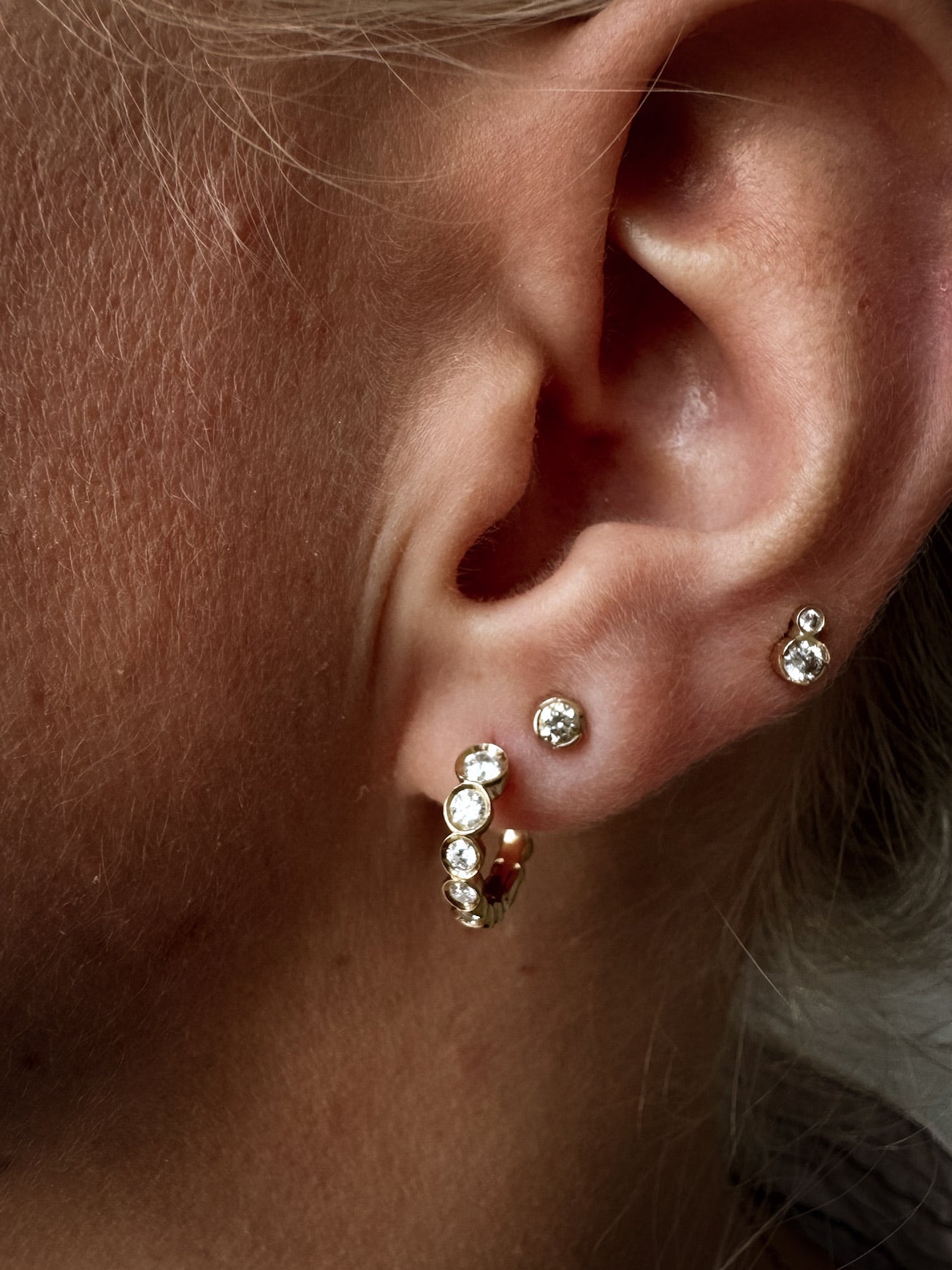 Bezel Diamond Huggies 14K Gold (0.40 ct.) | Pair