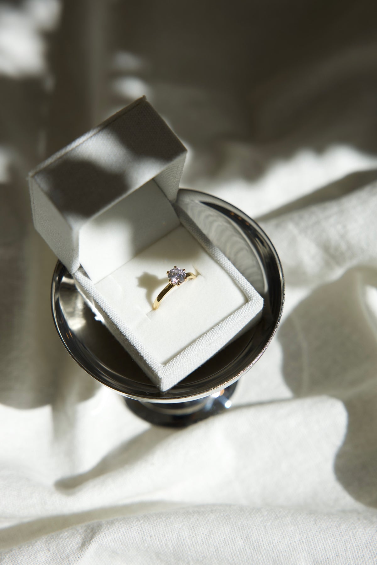 Round Solitaire Lab-grown Diamond Ring - 14K Yellow Gold (0.5 ct.)