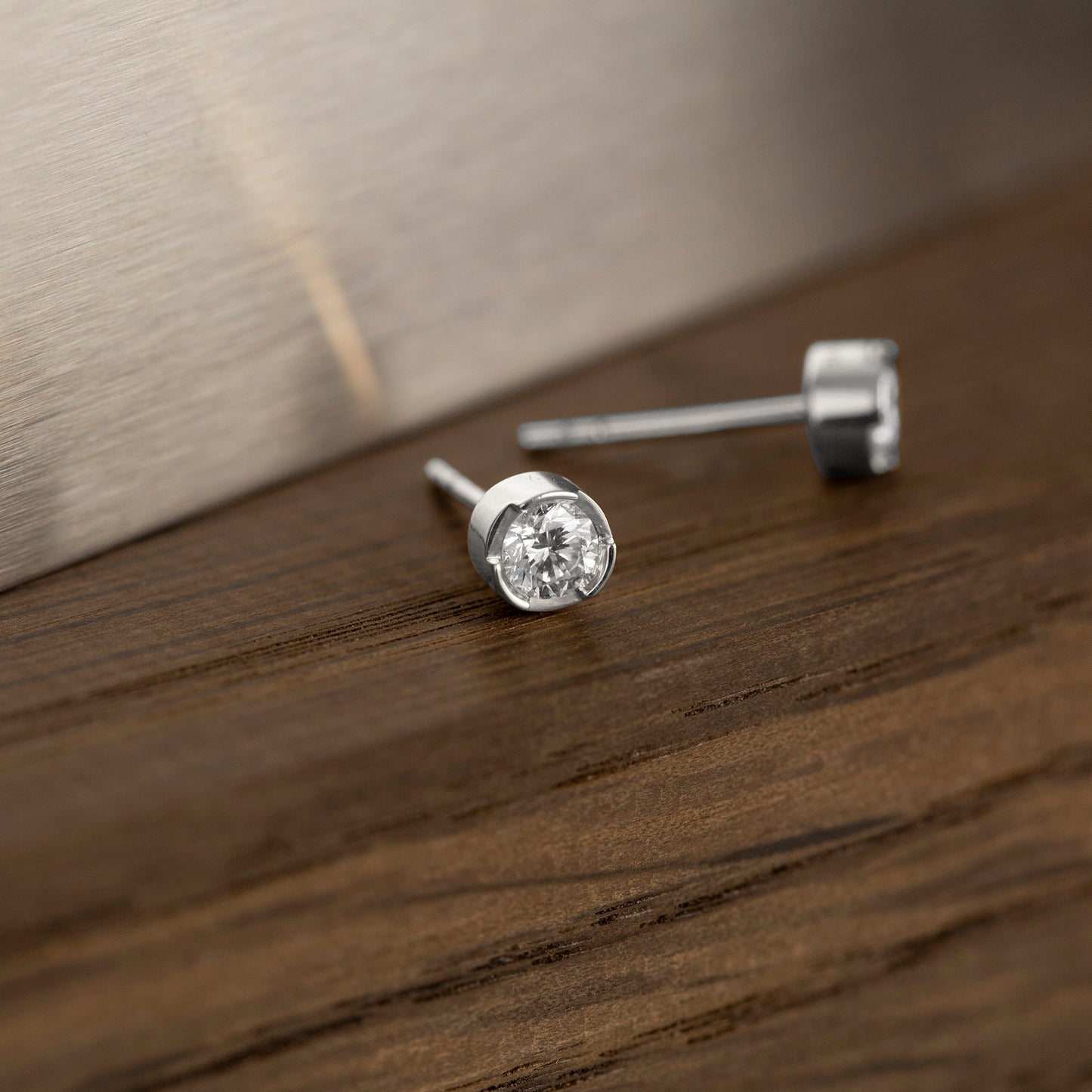 Lab-grown Diamond Bezel Stud Medium 14K White Gold (0.17 ct.)